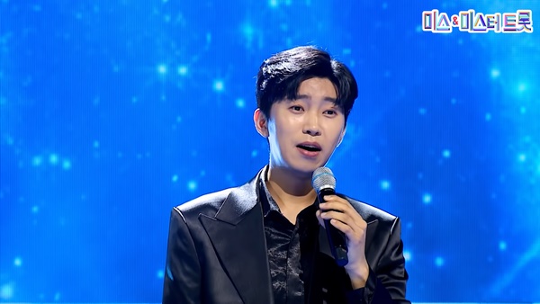 임영웅 / 사진 = TV조선 ‘사랑의 콜센타’ 갈무리