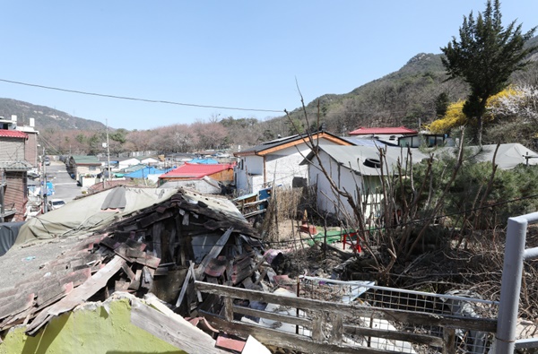 지난 3월 30일 공공재개발 시범사업 2차 후보지로 선정된 서울 노원구 상계3구역이 낙후된 모습을 보이고 있다. 
