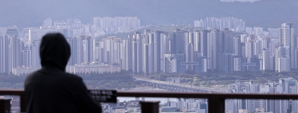 ** 부동산 '로또' 무순위 청약, 10만 경쟁률 뚫으면 수억 원이 내 손에?
**