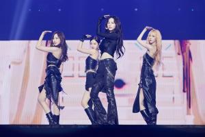 <b>에스파</b>, <b>싱가포르</b> 첫 단독 콘서트 성공 마무리